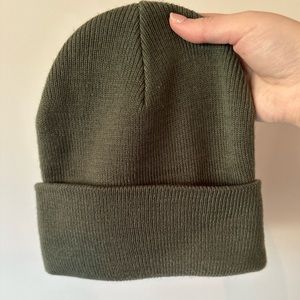 Aritzia Toque